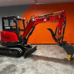 KYMRON® XH42D Pro Series Excavator with Thumb + Cab w/ AC & Radio
