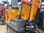 1 Ton, 13.5 HP Gasoline Engine (B&S) Mini Excavator w/ Hydraulic Thumb & Side Swing Boom | AGT-DM12-C - Image 20