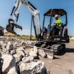 E32 Compact Excavator - Image 18