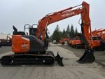 2026 Hitachi ZX135US-7H (BLADE) Hydraulic pin grabber, link thumb, and dig bucket included - Image 2