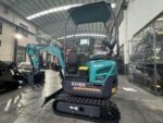 1 Ton, RATO Mini Small Excavator w/ Hydraulic Thumb | AGT-KH16R - Image 5
