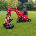 MechMaxx Mini Compact Excavator with HONDA GX390 Engine, 65.7" Max Digging Depth, 2280 lb Operating Weight, Model MEC10 - Image 5