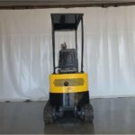 1 Ton, B&S Engine Mini Excavator | AGT-QH12 - Image 5