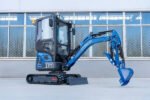 TYPHON TERROR XIX Prestige Cabin Mini Excavator 4200lbs 20.4 HP Kubota D902 with Boom Swing, Retractable Tracks