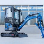 TYPHON TERROR XIX Prestige Cabin Mini Excavator 4200lbs 20.4 HP Kubota D902 with Boom Swing, Retractable Tracks