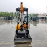 TYPHON TERROR XVIII Mini Excavator – 4000lbs EPA Certified USA KUBOTA D902 engine - Image 3