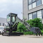 TYPHON TERROR XXV Diesel Mini Excavator 2.7 Ton, 25.1 hp Kubota D1105 RetractableTracks, AC Cabin - Image 15