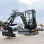 TYPHON TERROR XXV Diesel Mini Excavator 2.7 Ton, 25.1 hp Kubota D1105 RetractableTracks, AC Cabin - Image 6
