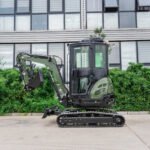 TYPHON TERROR XXV Diesel Mini Excavator 2.7 Ton, 25.1 hp Kubota D1105 RetractableTracks, AC Cabin - Image 8