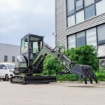 TYPHON TERROR XXV Diesel Mini Excavator 2.7 Ton, 25.1 hp Kubota D1105 RetractableTracks, AC Cabin - Image 9