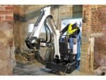 E10 Compact Excavator - Image 13