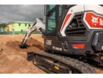E26 Compact Excavator - Image 2